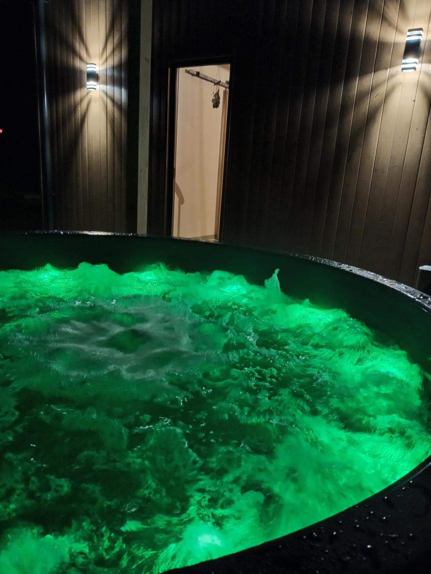 Lodge Zielone Wzgorze Komfortowy Klimatyzowany Z Balia Z Aeromasazem *