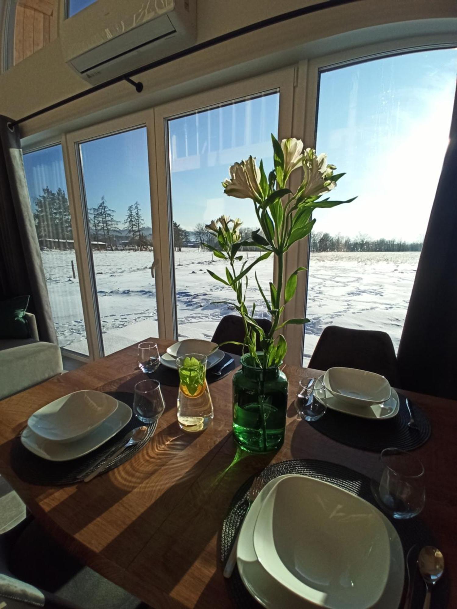 Zielone Wzgorze Komfortowy Klimatyzowany Z Balia Z Aeromasazem Lodge