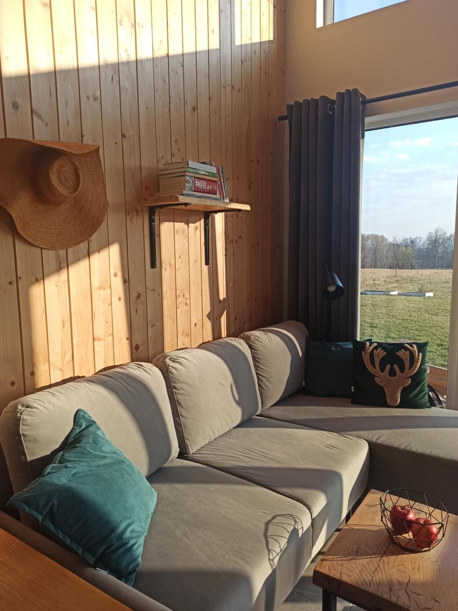 Zielone Wzgorze Komfortowy Klimatyzowany Z Balia Z Aeromasazem Lodge